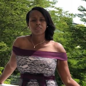 Meet your Posher, Maya